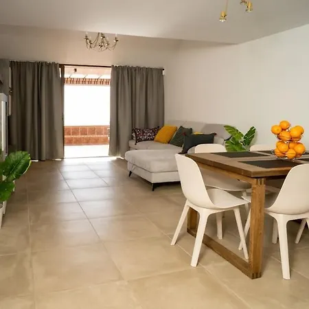 Delfin Bambi Gigantes Santiago del Teide